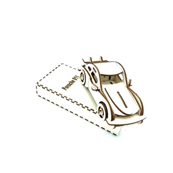 Lesena sestavljanka Porsche 911 pakiran v leseni škatli