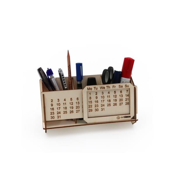 Stoletni koledar s prostorom za svinčnike...